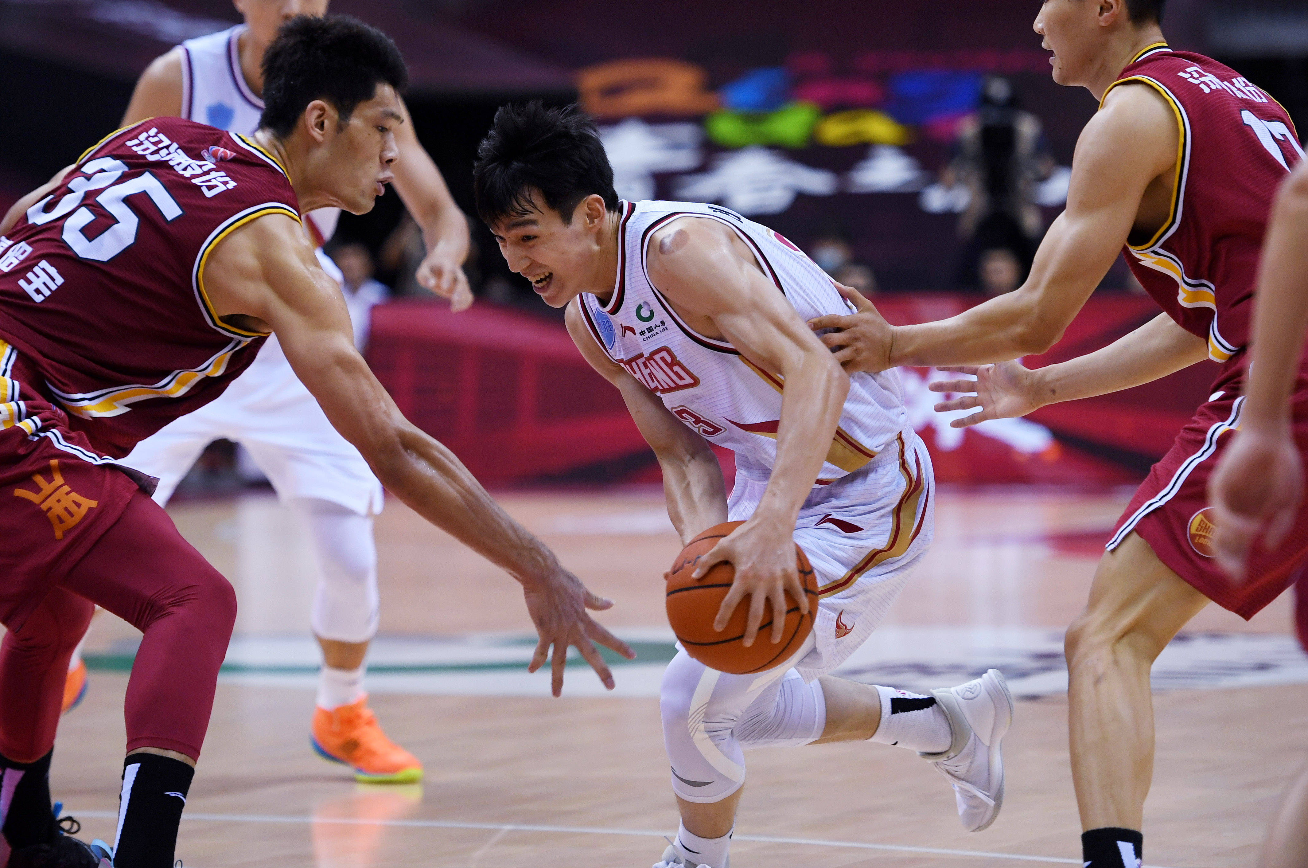 金年会平台-关于今晨浙江稠州备战CBA常规赛，外线爆发细节曝光，底气十足，细节决定成败的信息